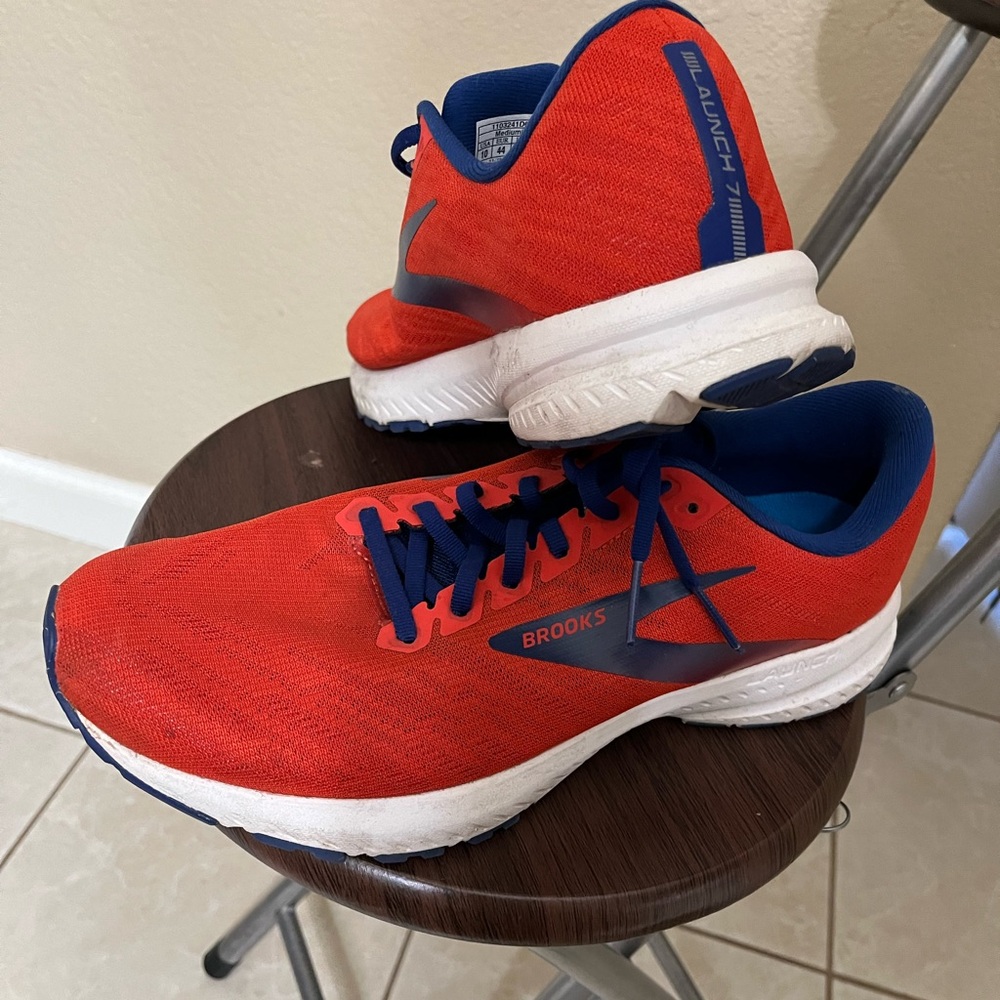 Brooks running shoes   Great shape see photos